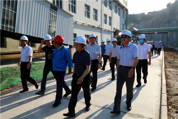 欧博官方网站集团复工复产促增添项目观摩聚会与会职员走进环保保隆生态三秦在延在铜项目