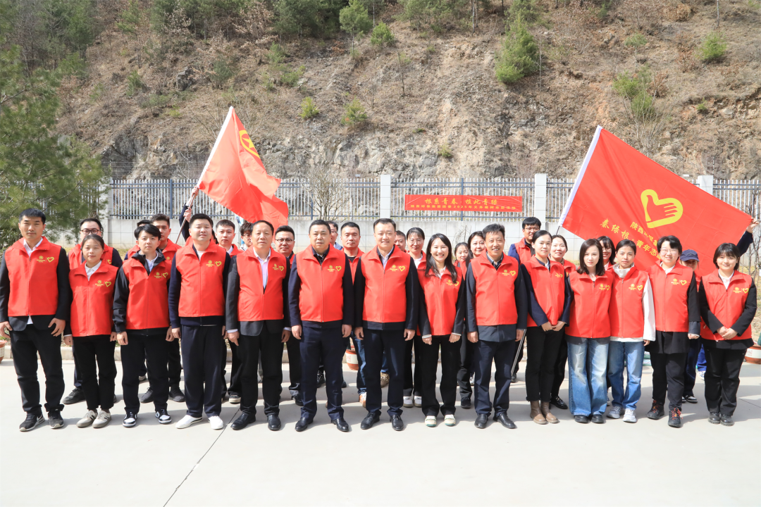 根系青春·植此青绿｜欧博官方网站集团团委开展义务植树自愿活动